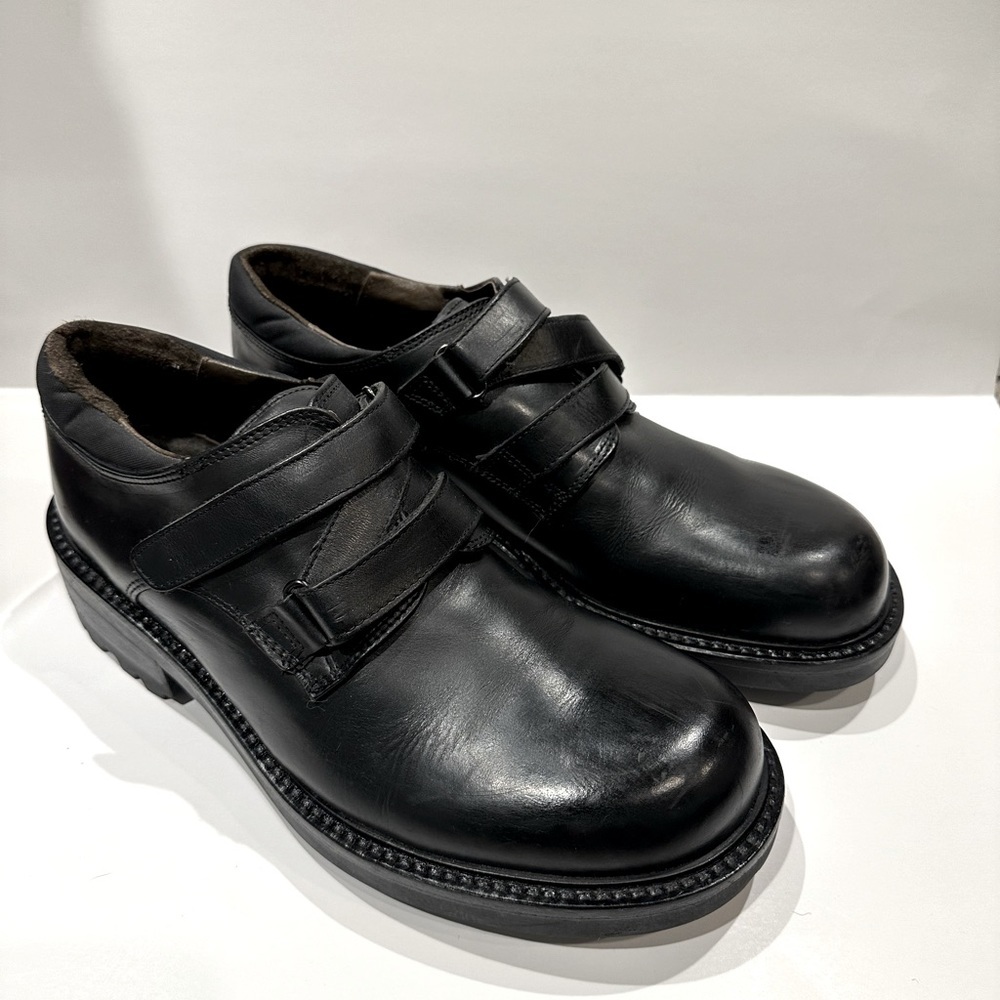 Kenneth Cole Men's Italian Leather Chunky Derby shoes